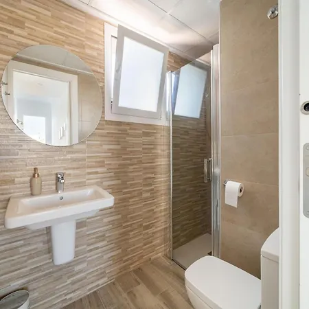 Comfortable With A Private Pool * 그란 알라칸트