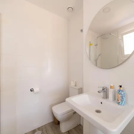 Comfortable With A Private Pool 빌라 *