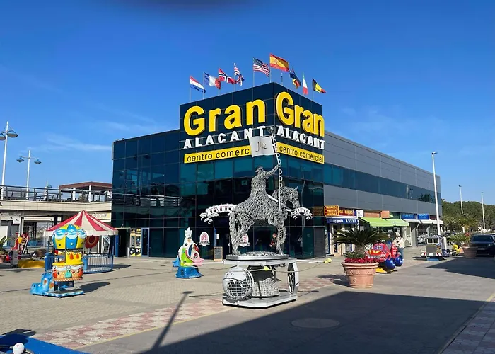 别墅 Comfortable With A Private Pool 格兰阿利坎特