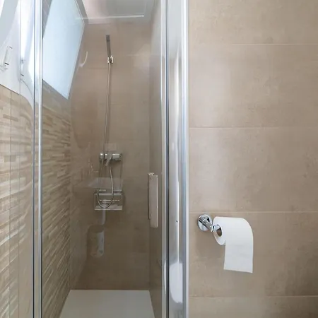 Comfortable With A Private Pool فيلة *