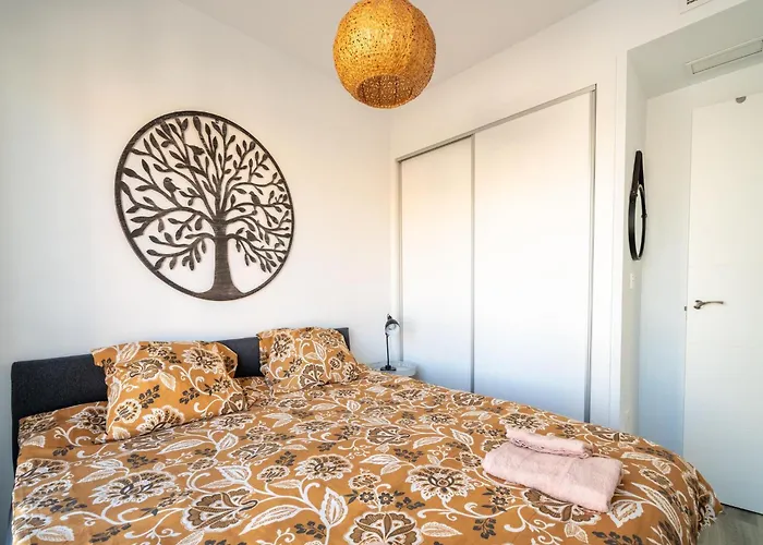 Comfortable With A Private Pool וילה