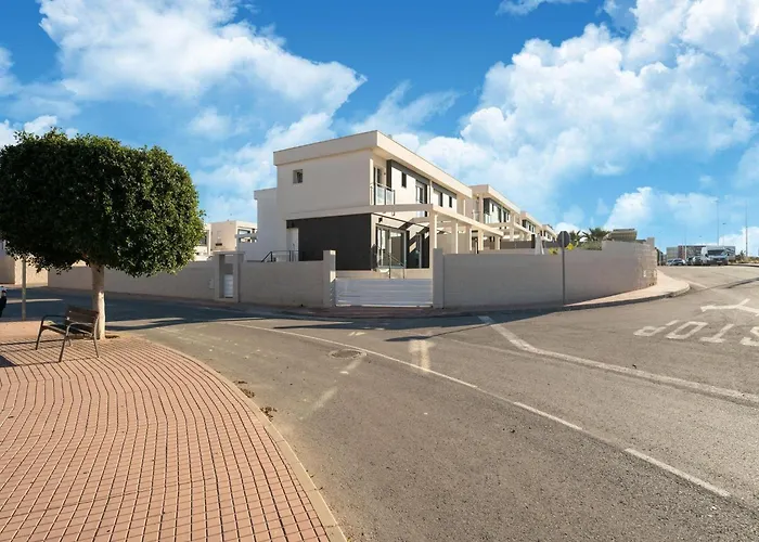 Comfortable With A Private Pool Villa Gran Alacant